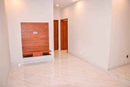 2 Bed Fornt facing Apartment For Sale In Rafay Mall Peshawar Road Rawalpindi