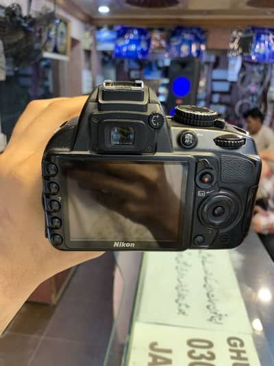 Nikon D3100