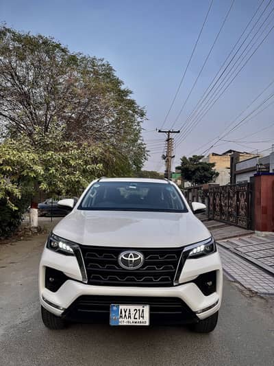 Toyota Fortuner 2022