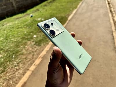 Infinix Zero 30