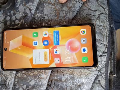 Infinix Hot 40i 8Ram box