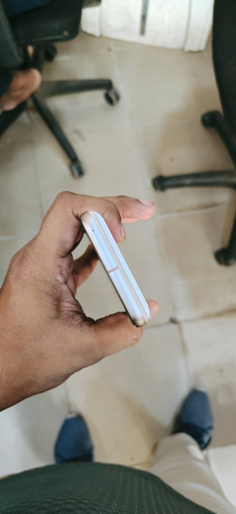 Google Pixel 8 3