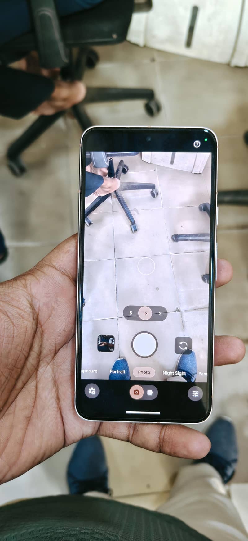 Google Pixel 8 6