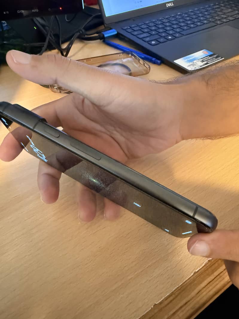 Google Pixel 8 2