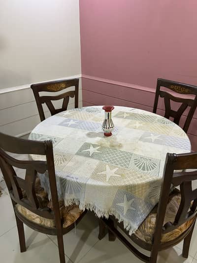 Dining table with 4 chairs