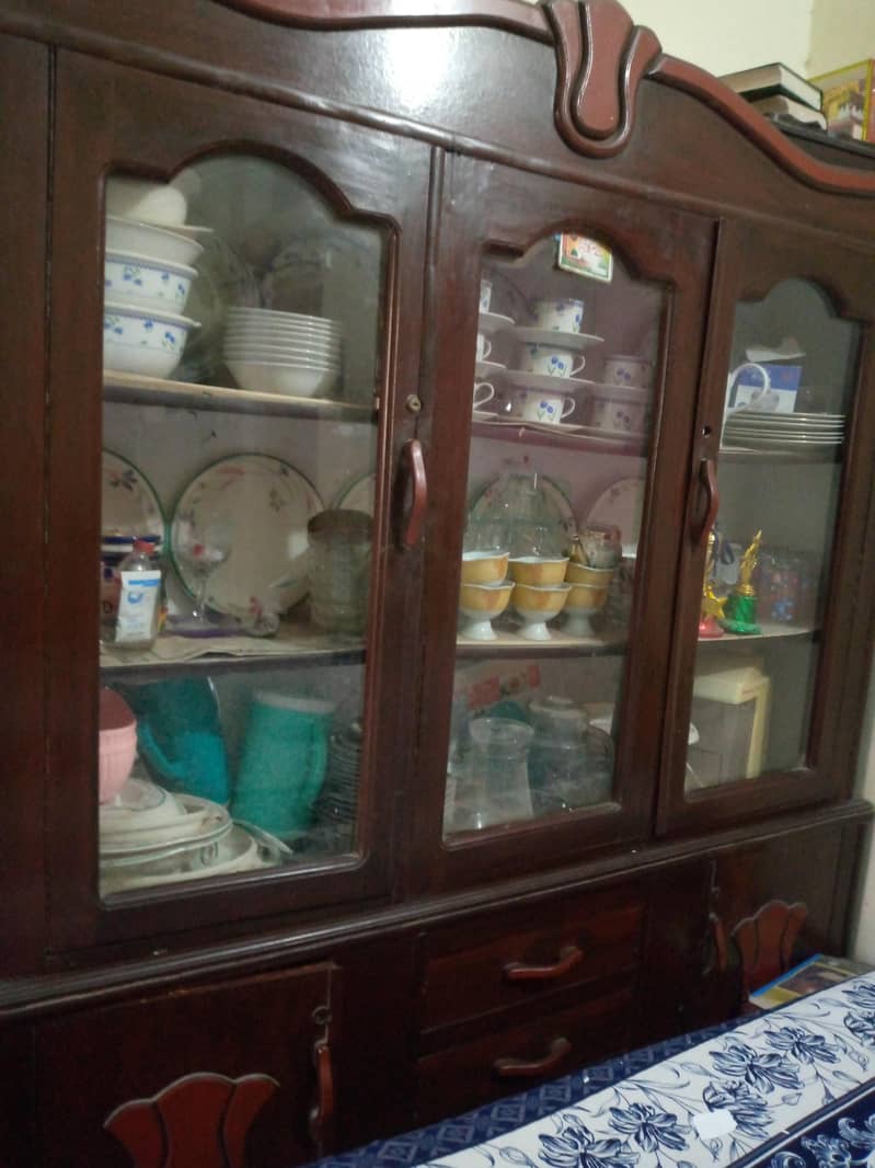 Show case + Dressing 0