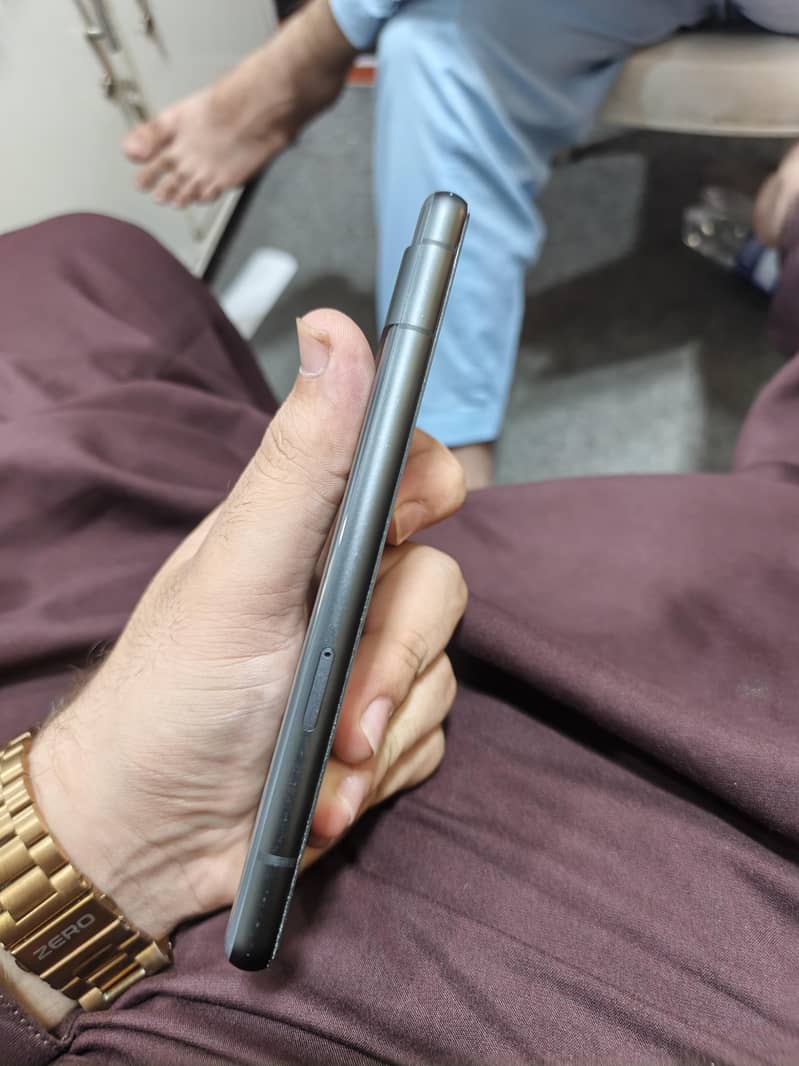 Google Pixel 7a 1