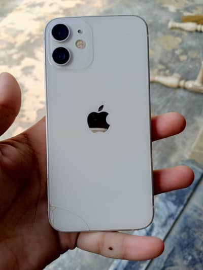 Apple iPhone 12 mini rate kam ho jay ga