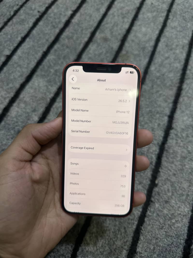 Apple iPhone 12 0