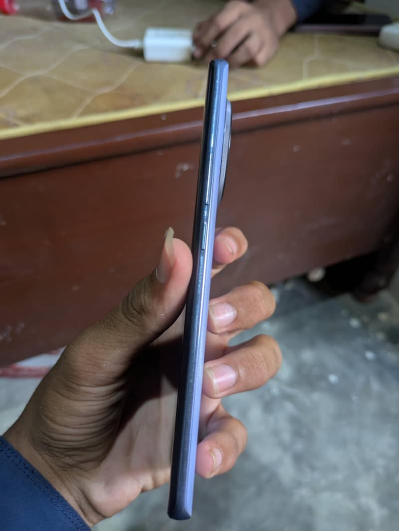 Tecno CAMON 30S 3