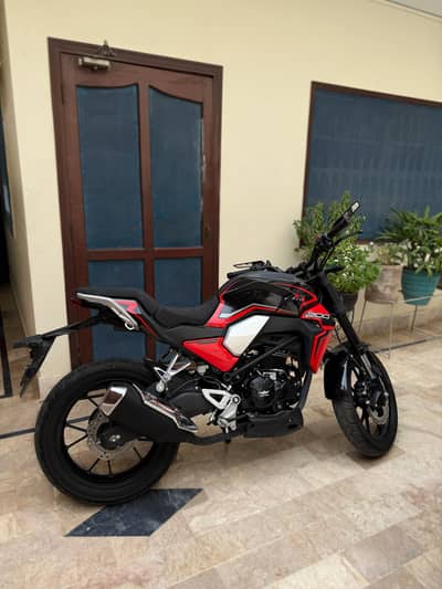 Super Star R200 2026