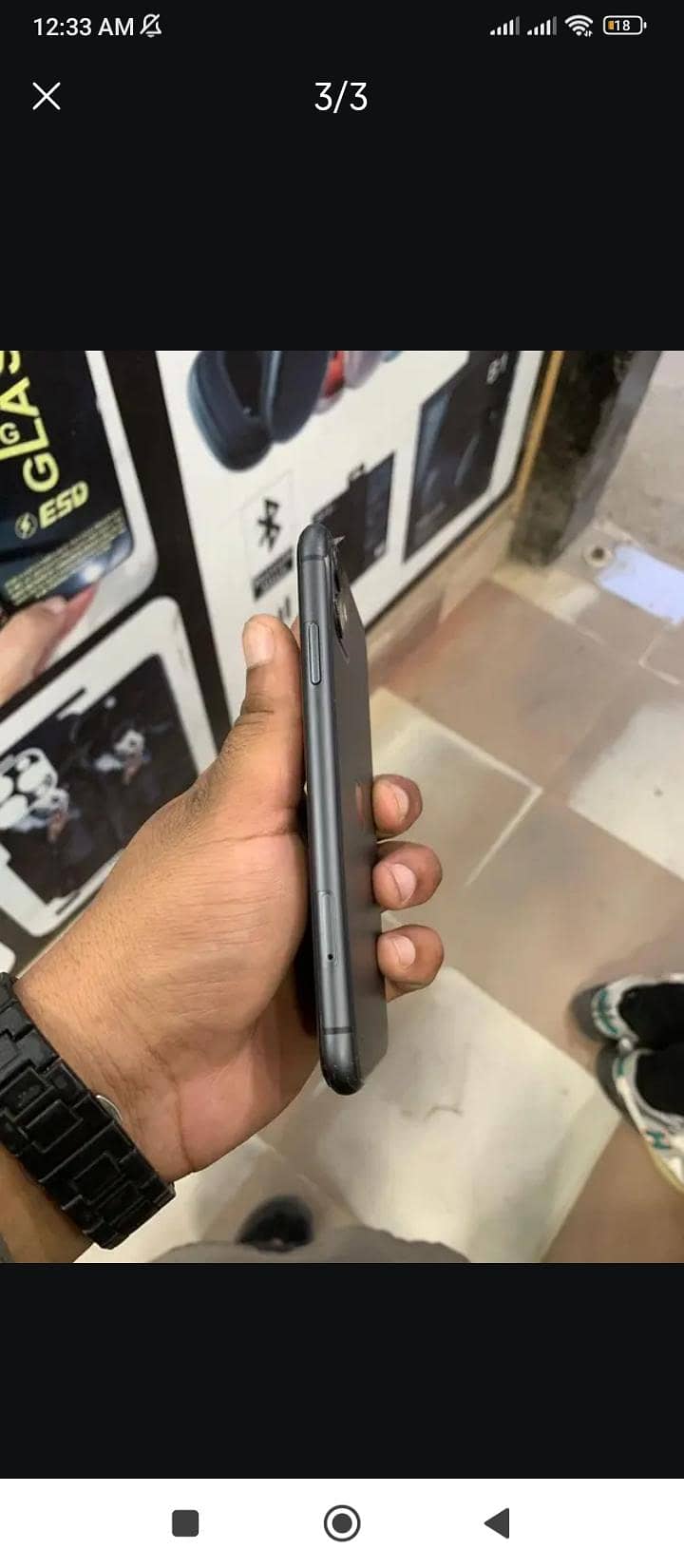 Apple iPhone 11 0