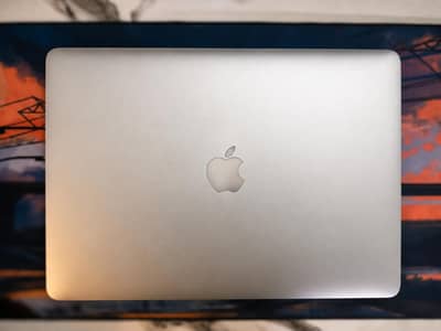 MacBook Pro 15-inch (2015) | i7 / 16GB / 500GB SSD | Lush Condition