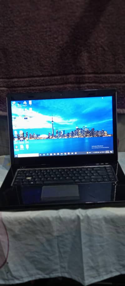 DELL VOSTRO CORE I3 3GEN 6GB RAM 320 GB ROM 1HOURS BATTERY TIME ALL OK
