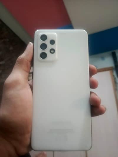 samsung a52. good condition box charge sath ha. 8ram gb 128gb