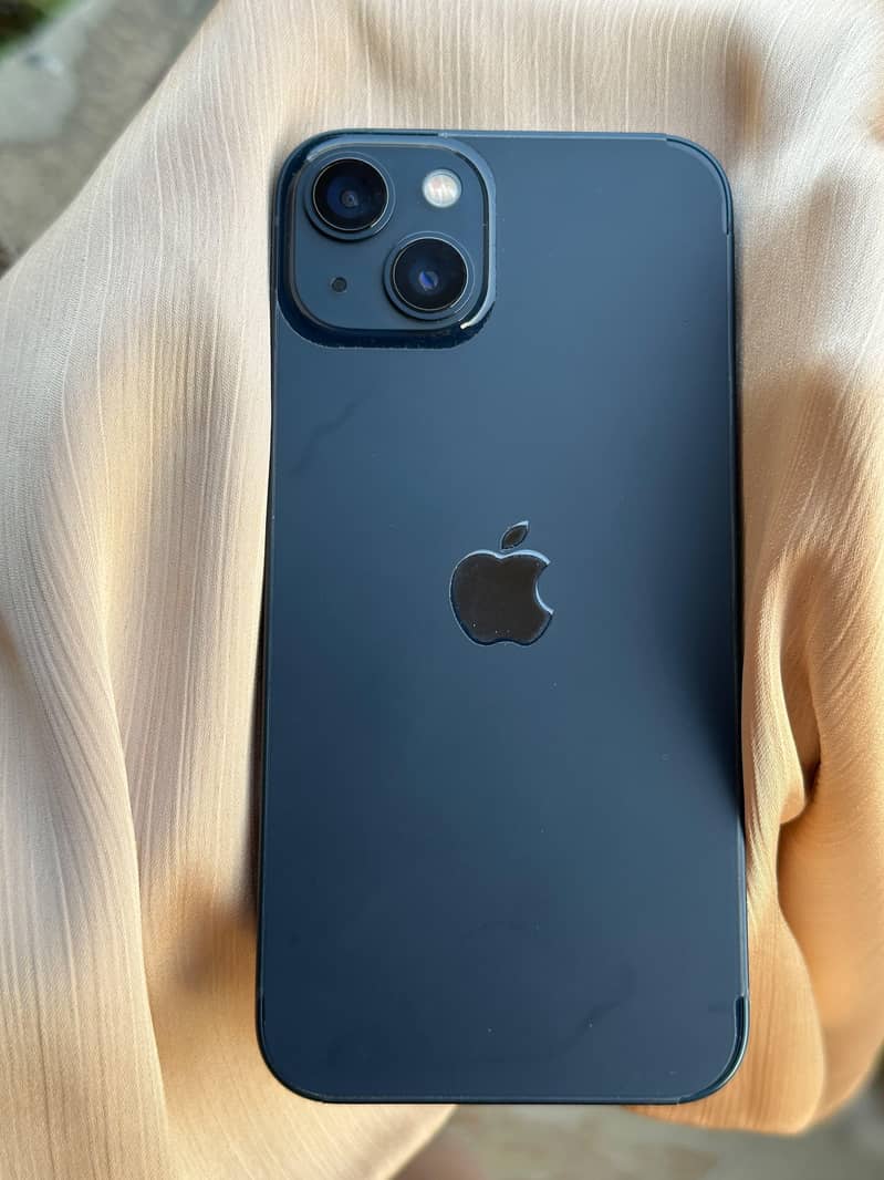 Apple iPhone 13 3