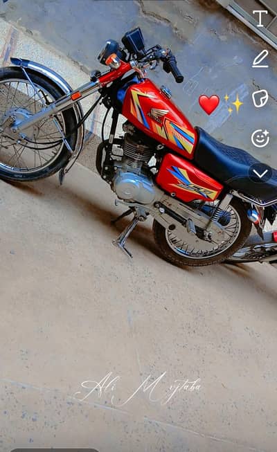 honda 125 urgent sale 03278608684
