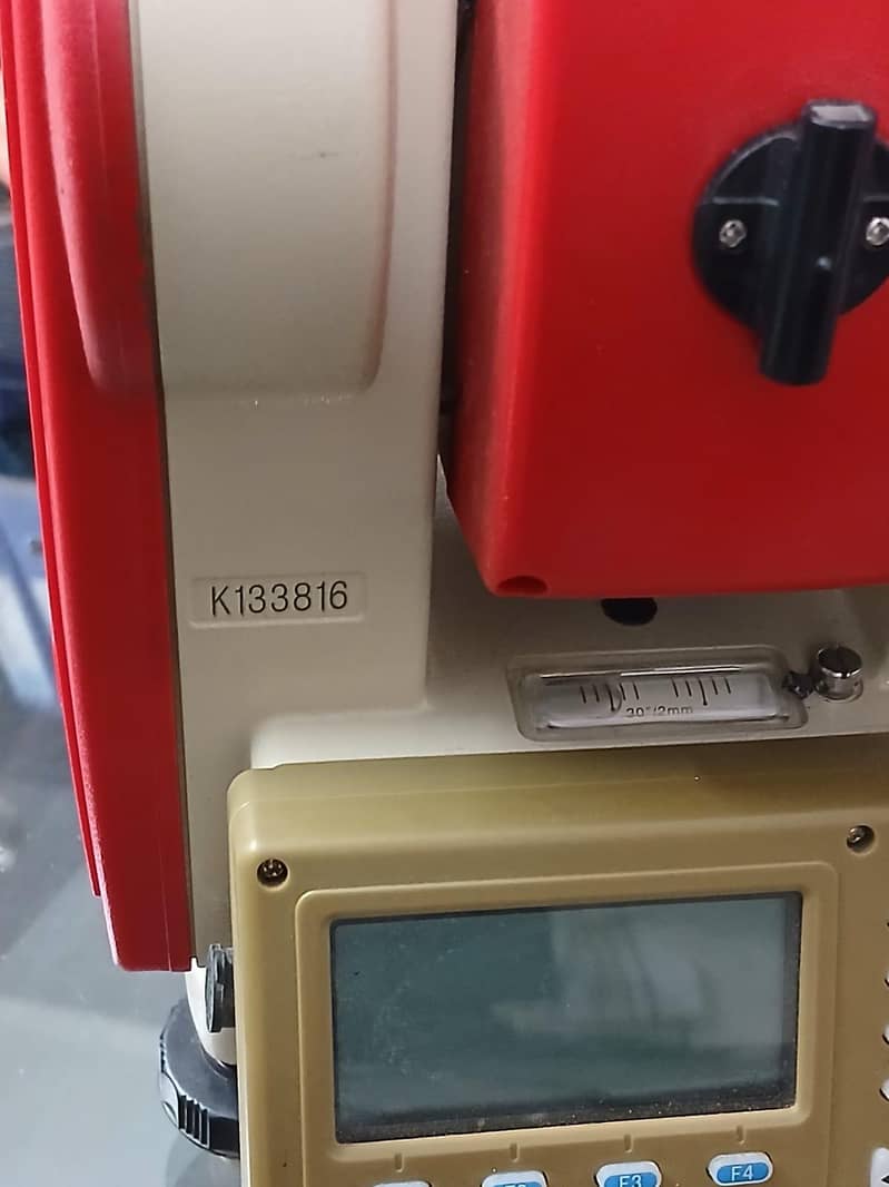TOTAL STATION 8