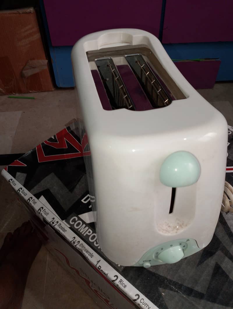 2 slice toaster 1