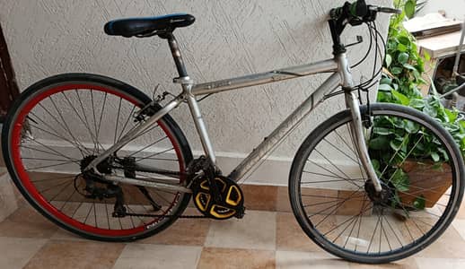 GIANT ROAD BICYCLE CS 2500