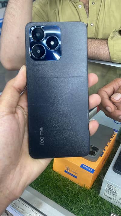 Realme C53