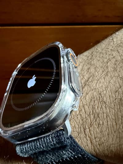 Apple Watch Ultra 2 Natural Titanium