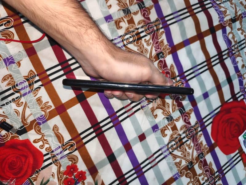 One Plus 10T 8
