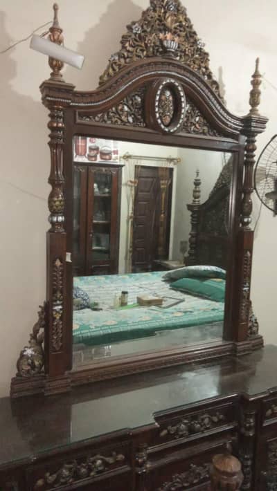 chinioti bed set. condition 10/9.5