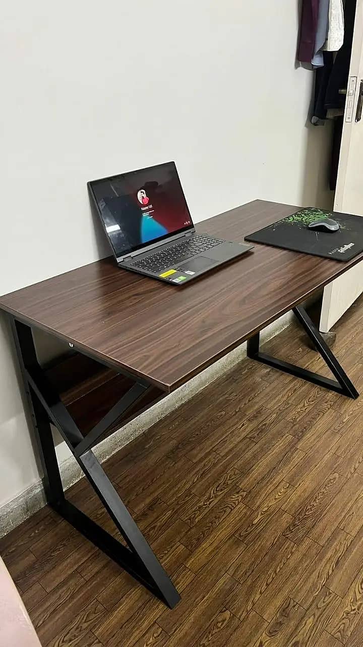 Gaming table study table computer table writing desk office table 3