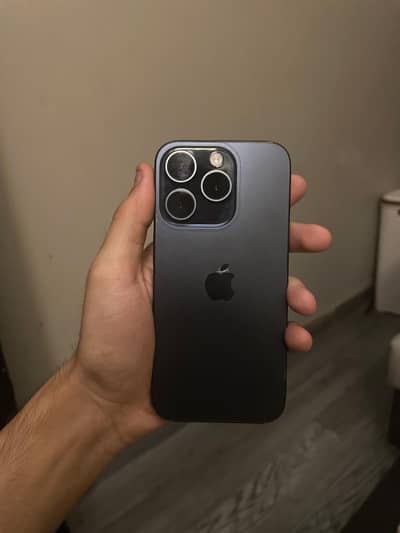 Apple iPhone 15 Pro