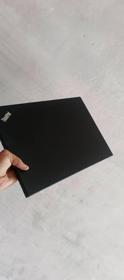 lenovo Thinkpad X1 Carbon | intel core i5 6th Gen | 8gb Ram |256gb SSD