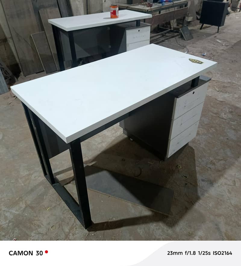 Office table / manager table / study table / workstation desk 11