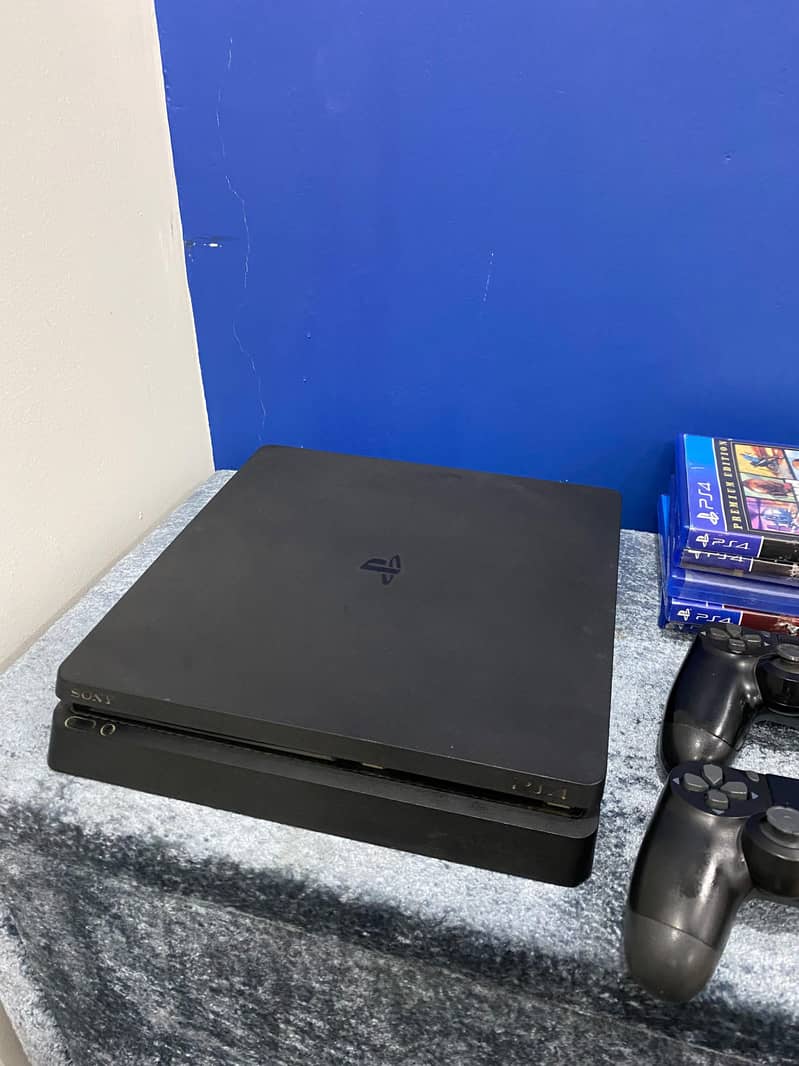 Sony PS4 1