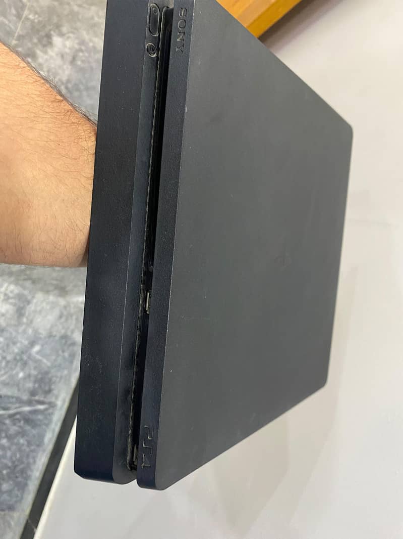 Sony PS4 2