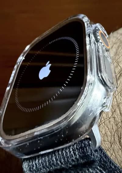 Apple Watch Ultra 2 Natural Titanium - 92% Battery Health