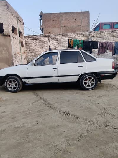Daewoo Racer 1994