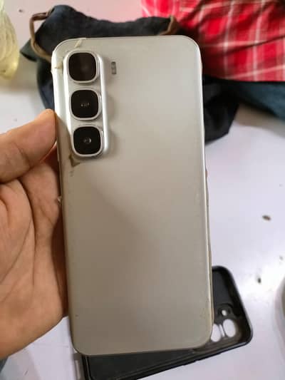 Infinix Hot 60 Pro Plus | Complete Box | Scratchless Condition 10/10