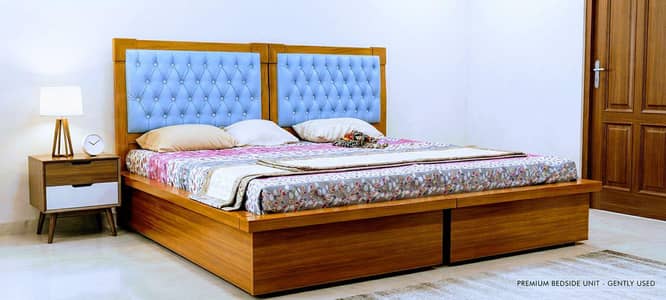 2 single bed wood in a good condition