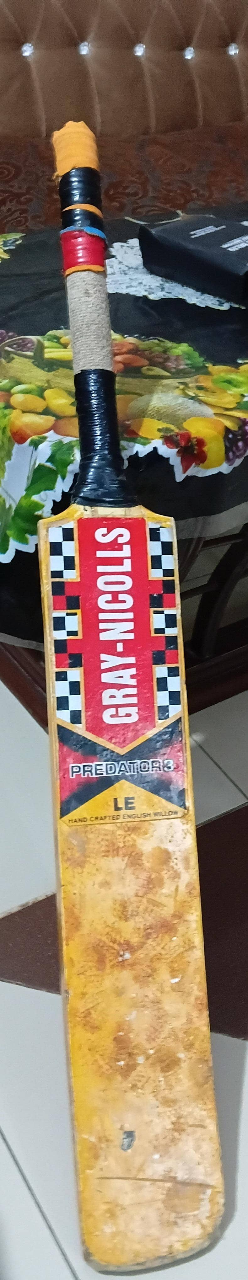 Gray-Nicolis 1