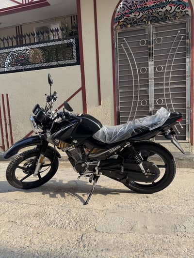 Yamaha YBR 125G 2025