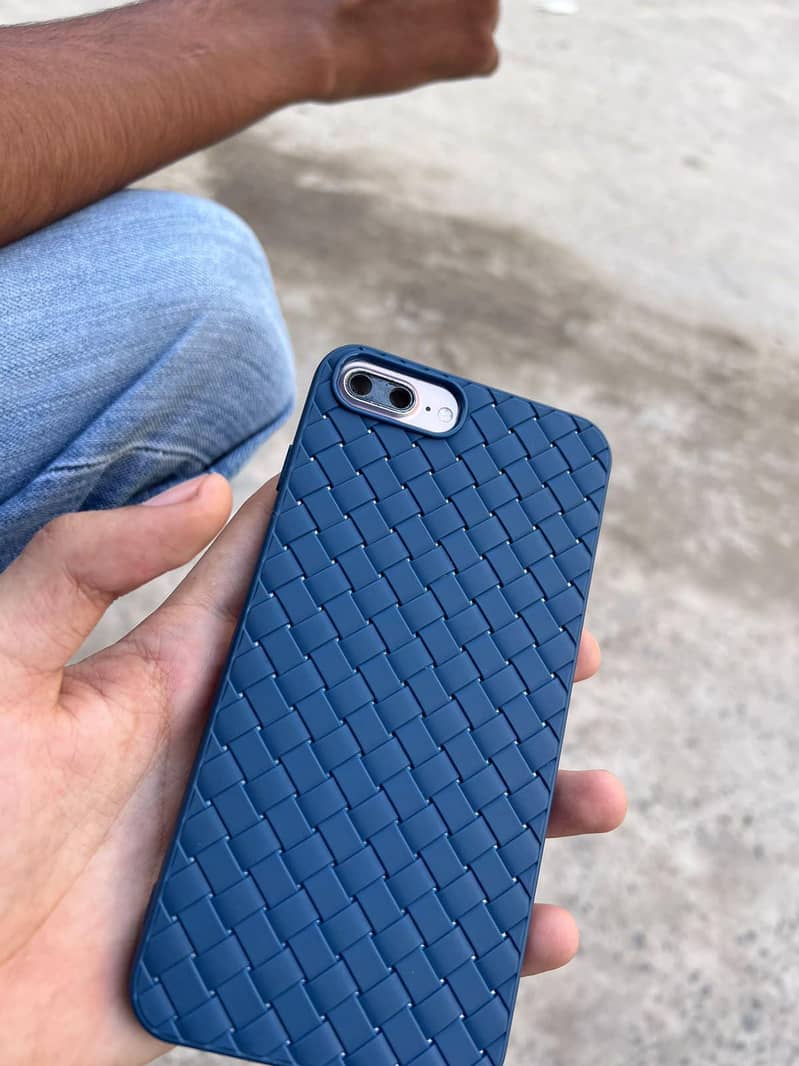Apple iPhone 7 Plus 1
