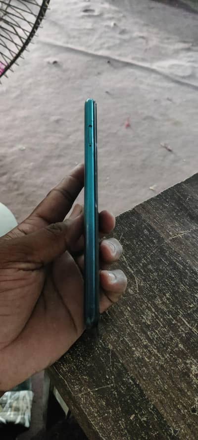 Infinix Hot 10