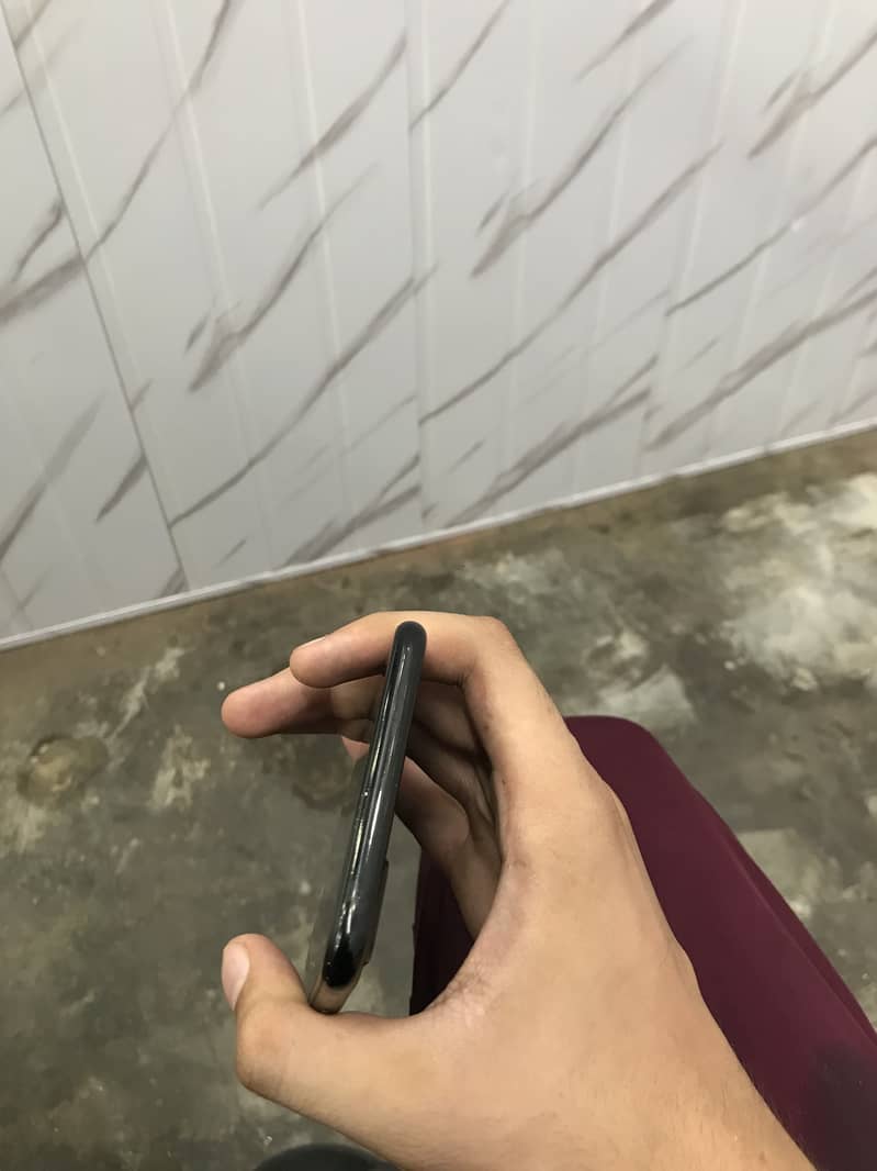 Apple iPhone 7 Plus 4
