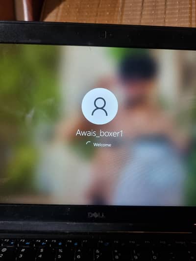 Dell Latitude 5490 - Core i5 7th Gen / 8GB RAM / 238GB SSD