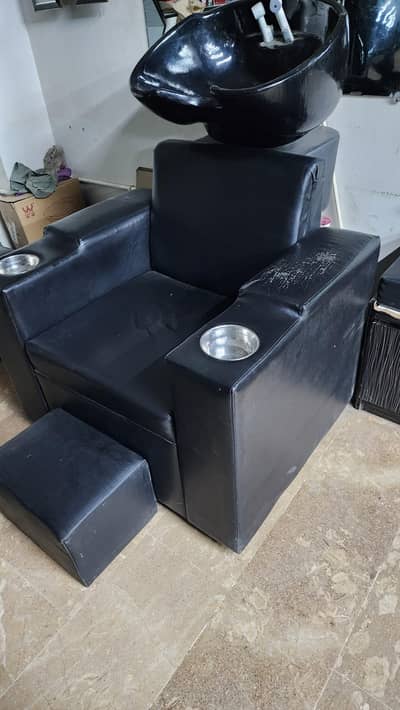 Mani Pandi sofa