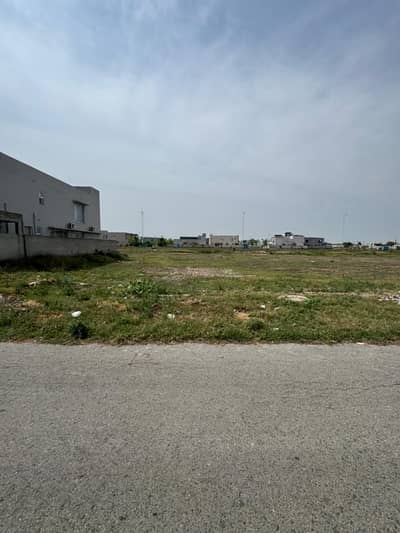 10 Marla Residential Plot For Sale In DHA Phase 8 Ivy Green Block Z3 Plot No. 288 | Serene Ivy Green Community
