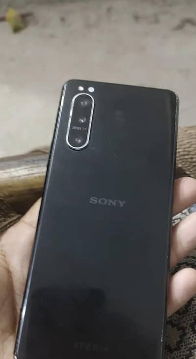 Sony 5 II Official approved 8/128