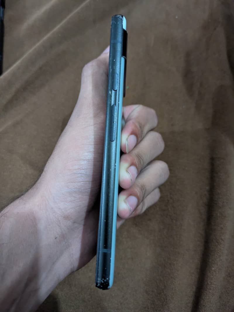 Google Pixel 6a 1