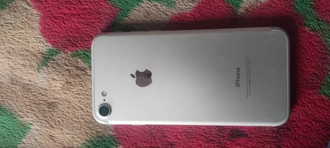 Apple iPhone 7