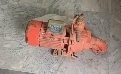 injector water pump
